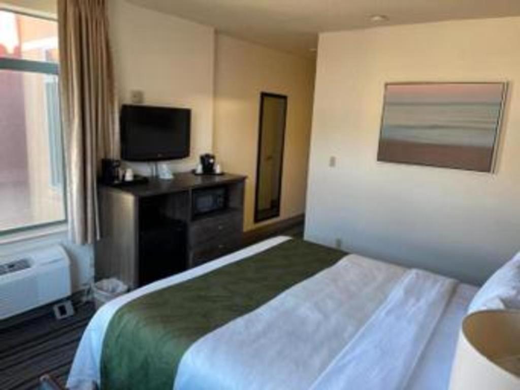 Ramada Suites By Wyndham San Diego Eksteriør bilde