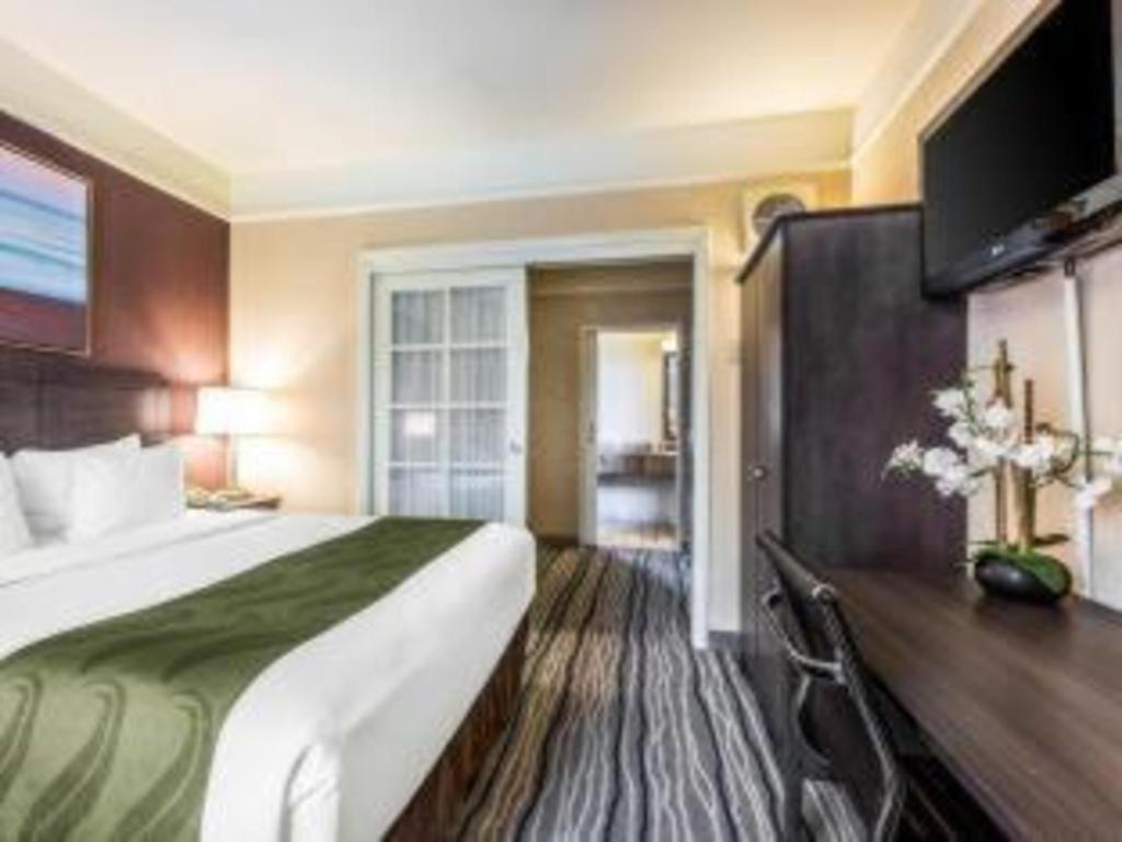 Ramada Suites By Wyndham San Diego Eksteriør bilde
